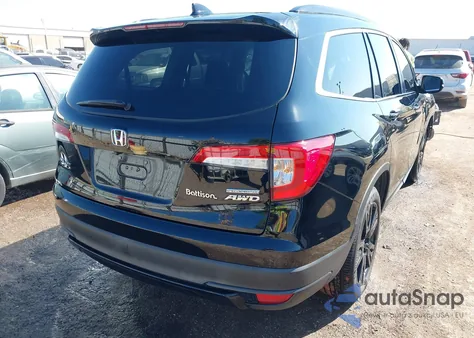 2021 Honda Pilot Awd Special Edition z USA, uszkodzony, nr VIN 5FNYF6H28MB019915